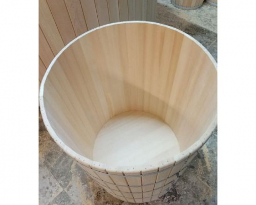 Кадка с  крышкой 200 л.